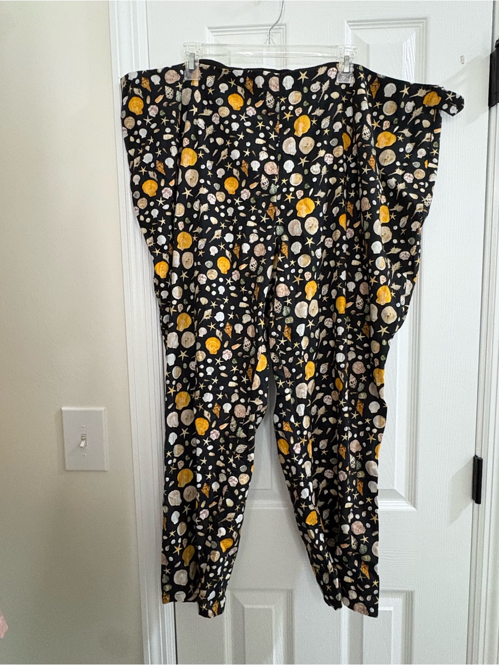 NWOT Rachel Antonoff seashell print pants